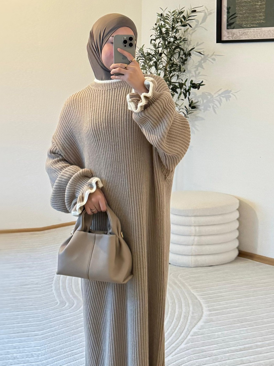Winter Clothing Dubai - Muslimische Frauen Winter Dubai Abaya Floral