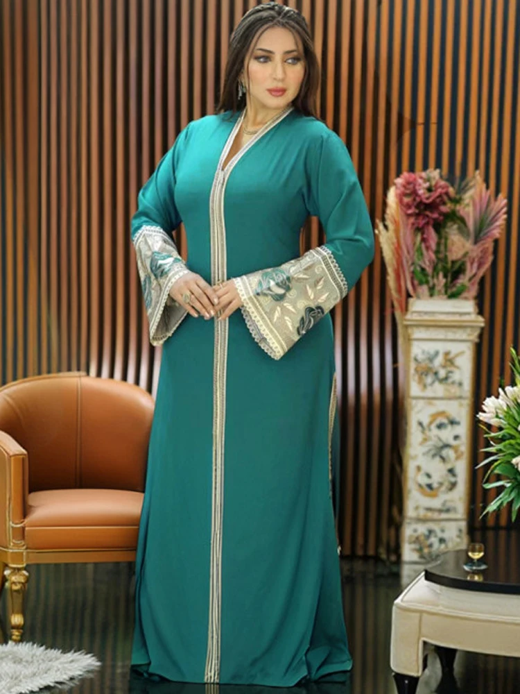 2026 Eid Mubarak Dubai Abayas  – Winter Clothing Dubai Bewertung und Preis